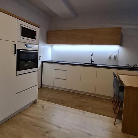 Apartman Hestia 5 Rajecke Teplice Luaran gambar